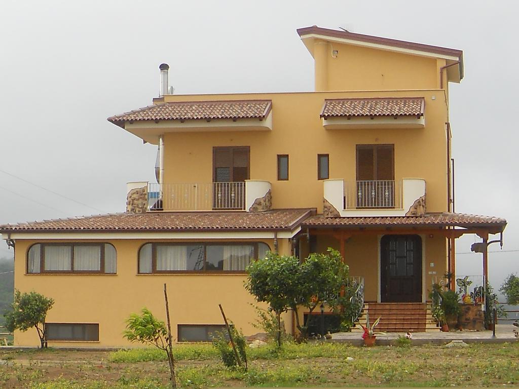 Agriturismo L'Antico Carro Seminara Екстер'єр фото